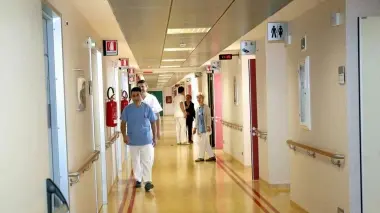 IN CORSIA Un reparto dell’ospedale «Pietro Cosma»