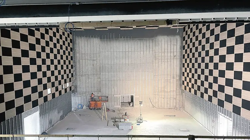 L’interno della Sala Giotto, la più grande del futuro centro congressi, alta 16 metri e che potrà ospitare eventi fino a 1.600 persone
