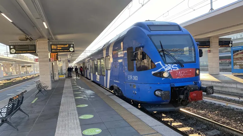 MARIAN -AGENZIA BIANCHI-PADOVA - TRENO ELETTRICO PER MONTEBELLUNA