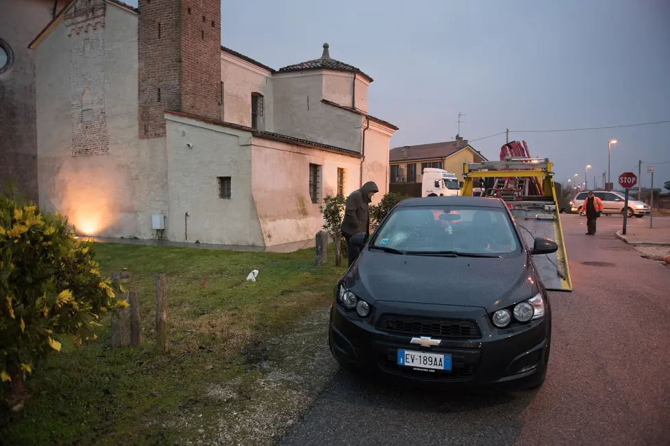 Conselve (PD), 3 gennaio 2017 Incidente mortale Dumitru Alexandrescu in via Palù. Nella foto: la Chevrolet coinvolta