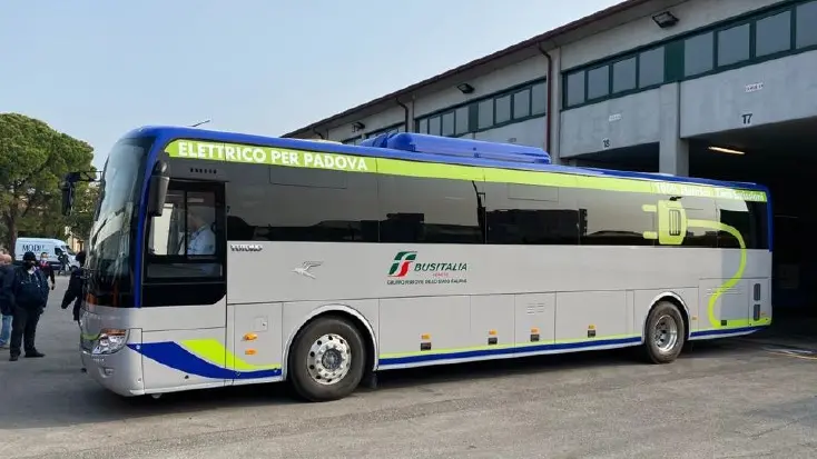 Un mezzo della flotta di Busitalia