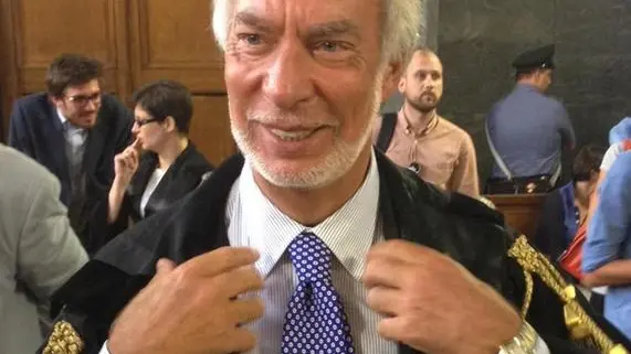 L'avvocato Maurizio Paniz nell'aula del processo di secondo grado con al centro i presunti 'festini hard' ad Arcore a carico di Emilio Fede, Lele Mora e Nicole Minetti, 15 luglio 2014 a Milano. ANSA/ STEFANO PORTA