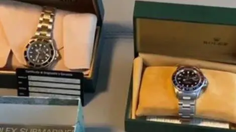 I truffatori avevano rubato agli anziani anche alcuni orologi Rolex