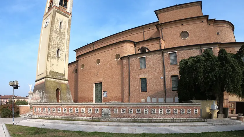 BELLUCO-FOTOPIRAN-SANTA GIUSTINA IN COLLE-LAPIDE ECCIDIO NAZISTI