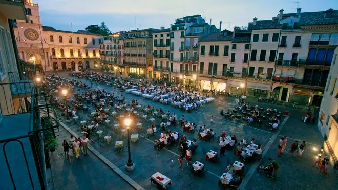 SALMASO - PIAZZA SIGNORI