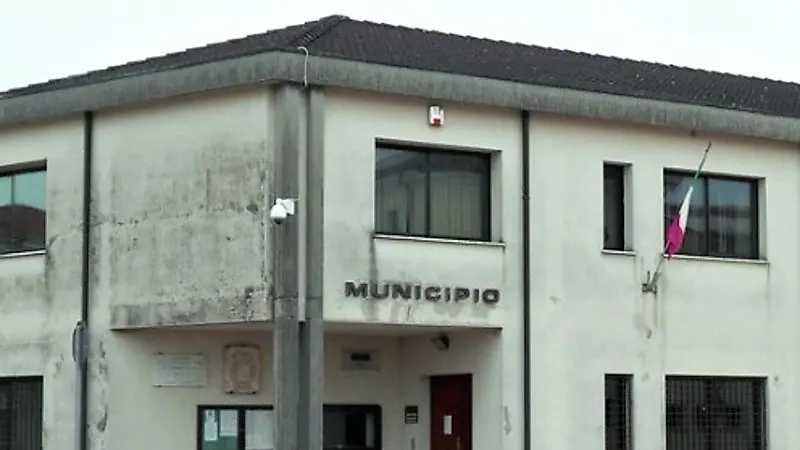 Il municipio di Sant’Elena, uno dei due Comuni coinvolti nell’iter di possibile fusione