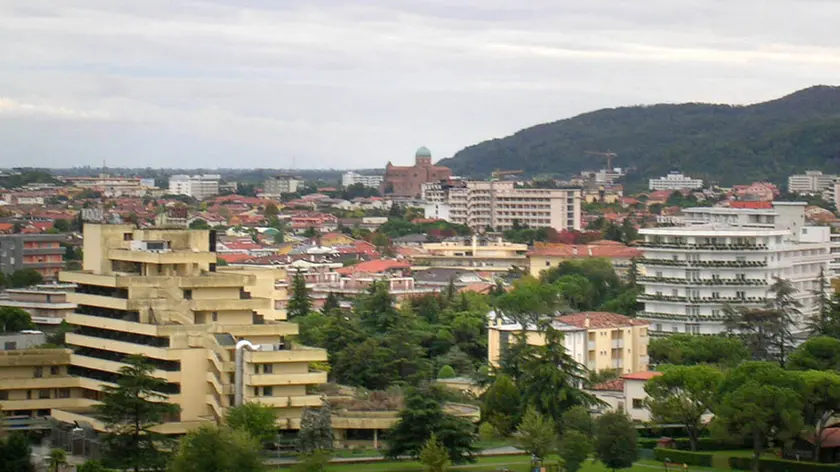 FOTO VEDUTE AEREE TERME.da abano verso montegrotto
