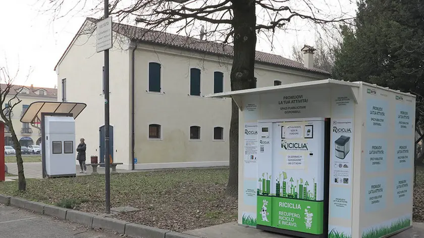 BELLUCO-FOTO PIRAN-SACCOLONGO RICICLA PLASTICA