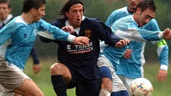 STEFANO NEGRI L’ex Este (in maglia scura) è il nuovo regista della Piovese