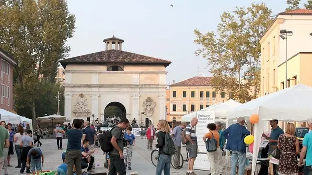 Piazza Portello durante una manifestazione