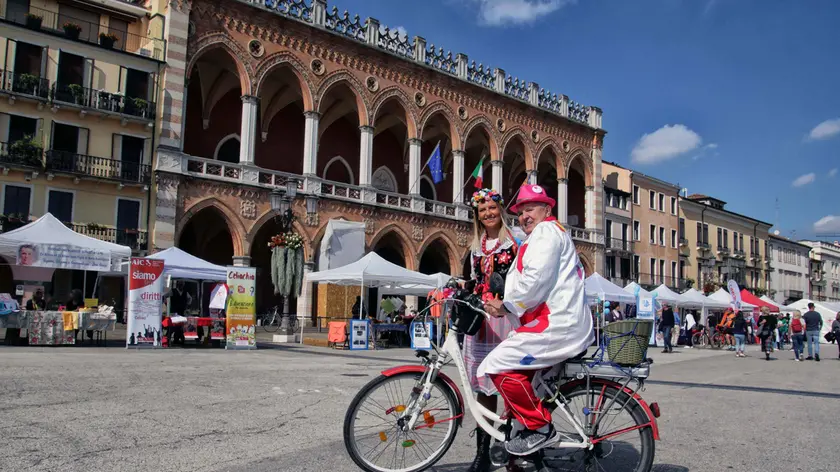Domenica 29 settembre per nove ore ci saranno 150 stand attività, laboratori e intrattenimento