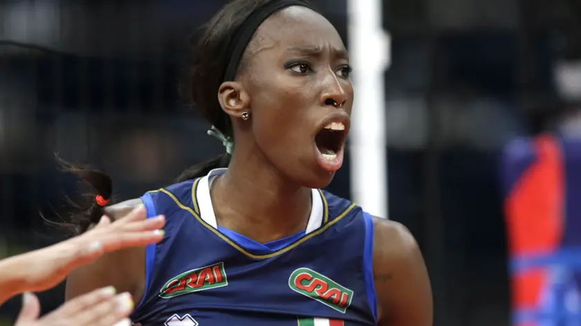 epa09447925 Italy's Paola Ogechi Egonu reacts during the 2021 Women's European Volleyball Championship final between Serbia and Italy in Belgrade, Serbia, 04 September 2021. EPA/ANDREJ CUKIC