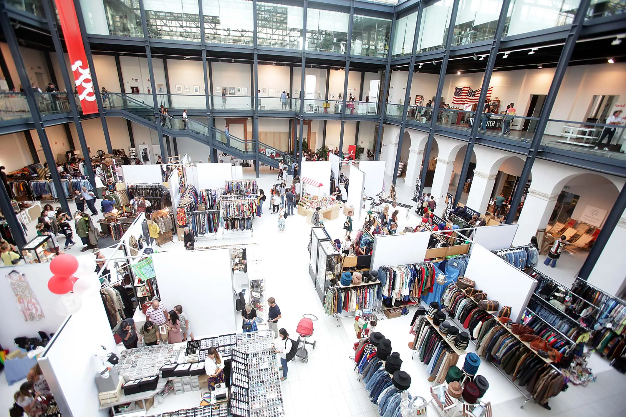 ZUPO - AGENZIA BIANCHI - PADOVA - APERTURA VINTAGE FESTIVAL