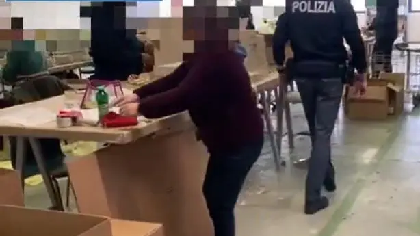 Il blitz della polizia all’interno della coop Solidalia