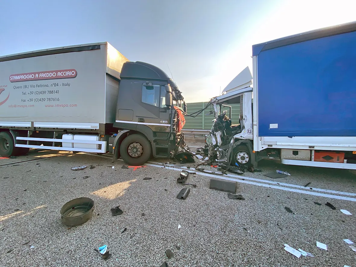 ZUPO - FOTOPIRAN - CADONEGHE - INCIDENTE SR 308