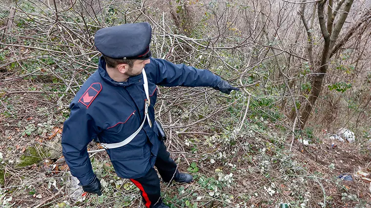 DeMarchi Romano D'Ezzelino carabinieri sul luogo del ritrovamento cadavere ragazza scomparsa a Cornuda