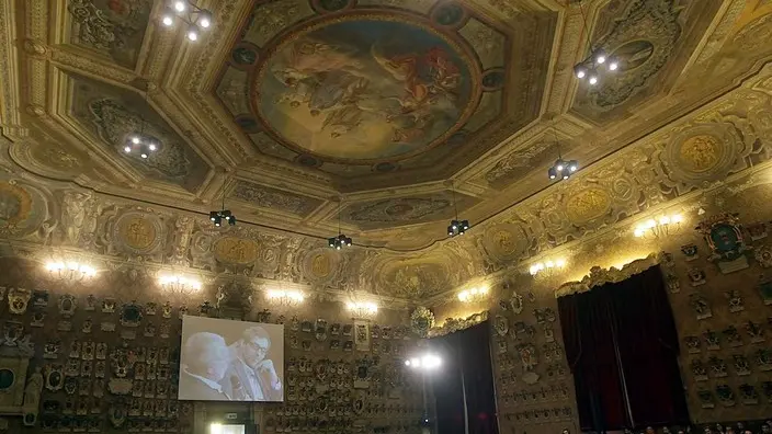 MARIAN - AGENZIA BIANCHI - PADOVA - MATRICOLE IN AULA MAGNA.