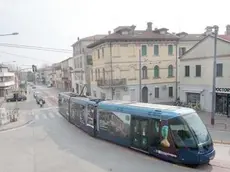 In un appartamento del quartiere Guizza (in foto) la ragazza ha vissuto l’inferno denunciato