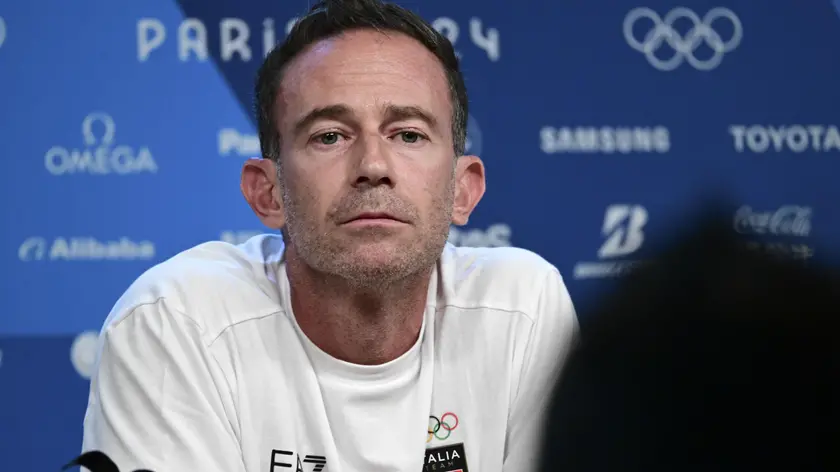 Filippo Volandri , head coach of italian tennis team , attends the press conference at Roland Garros stadium Paris France during the Paris 2024 Olympic Games, 25 July 2024 ANSA / CIRO FUSCO