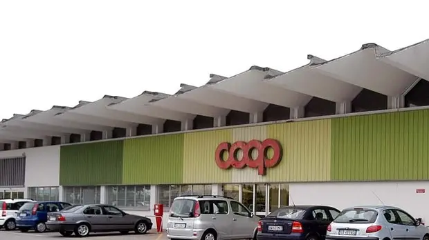 PD 12 luglio 2004 G.M. Spaccata alla Coop di Cadoneghe. (BARON) Spaccata alla Coop di Cadoneghe - Baron