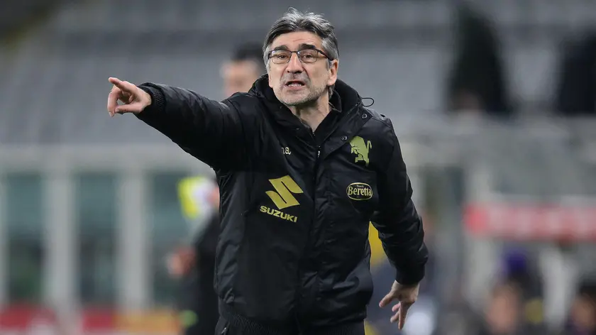 Torino coach Ivan Juric gestures during the italian Serie A soccer match Torino FC vs ACF Fiorentina at the Olimpico Grande torino Stadium in Turin, Italy, 2 March 2024 ANSA/ALESSANDRO DI MARCO