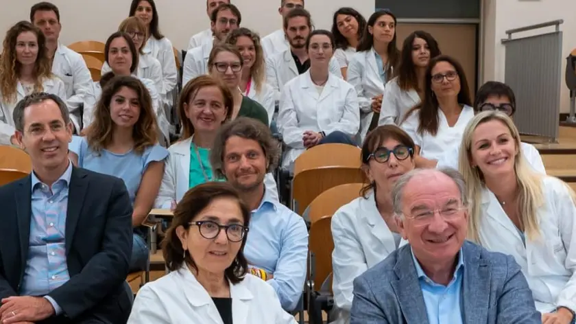 La professoressa Aprile con il dg Dal Ben e l’équipe di Medicina legale