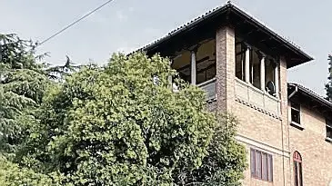 CADONI-AGENZIA BIANCHI- PADOVA- ESTERNO VIA PALESA 6