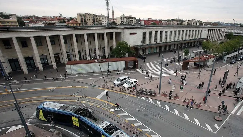 MARIAN-AGENZIA BIANCHI-PADOVA - PIAZZALE STAZIONE