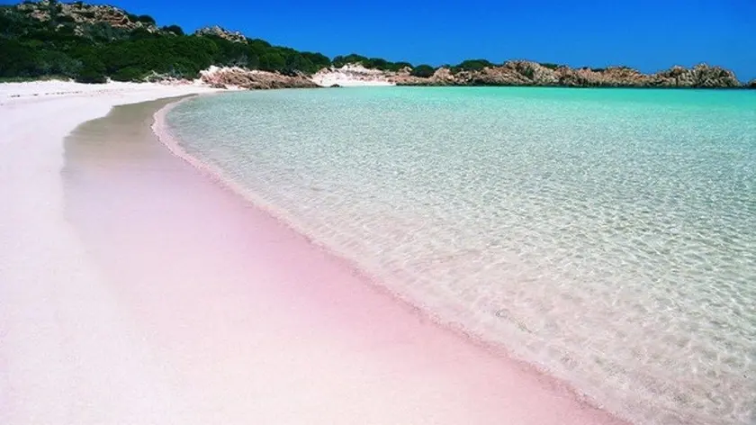 La spiaggia della Maddalena in Sardegna