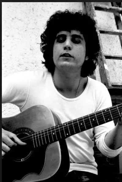 Pino Daniele giovane