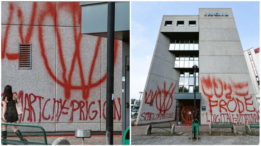I No Vax sono tornati all'accatto imbrattando il palazzo Inail di via Nancy a Padova