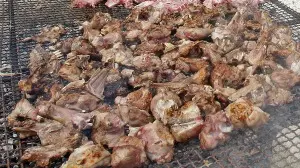 Costicine di agnello cotte alla brace