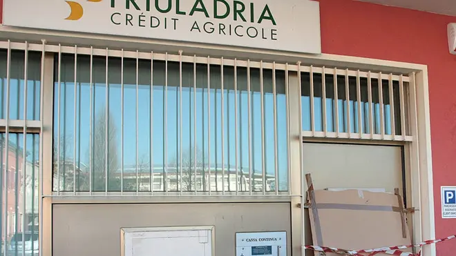 TAFFARELLI.FURTO BANCA FRIULADRIA CADONEGHE