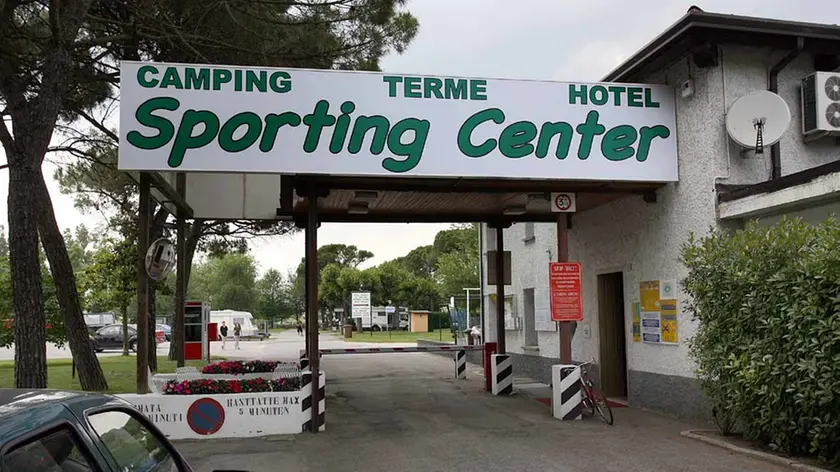 L'ingresso dello Sporting Center, storico campeggio di Montegrotto Terme