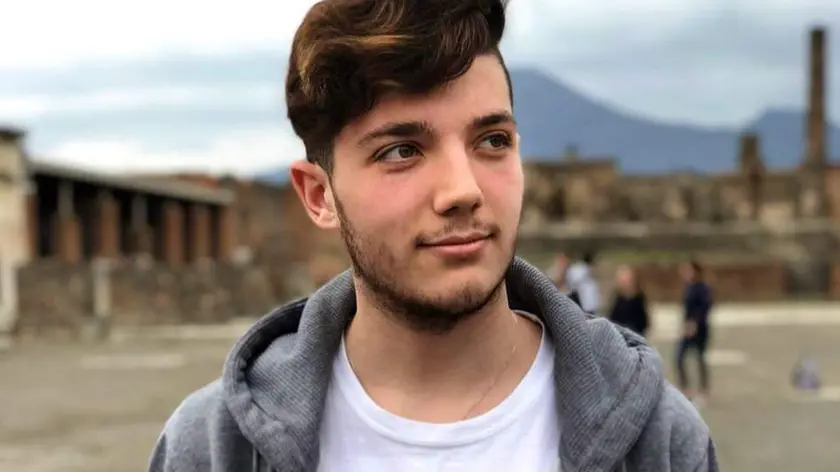 Cristian Disarò, aveva 24 anni e si sarebbe dovuto laureare giovedì 14 dicembre
