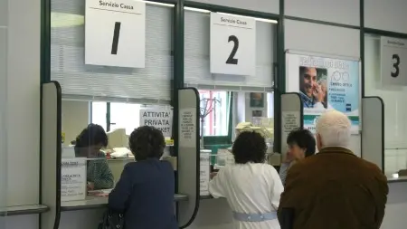 La cassa per il pagamento dei ticket al Policlinico di Padova