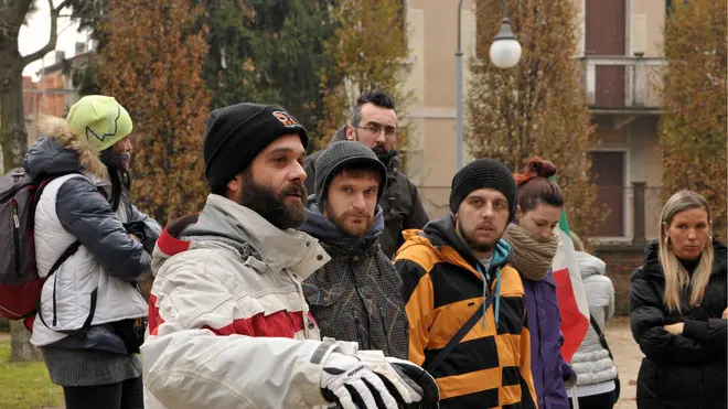 Monselice, 09.12.2013 Cristian Bruscagin nel sit in di protesta davanti al municipio ph. Zangirolami